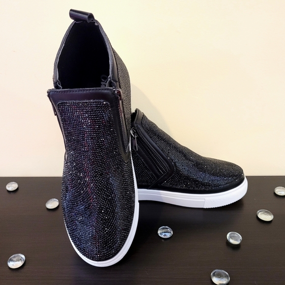 Outwoods Black Bling High Top Sneakers - Picture 1 of 4